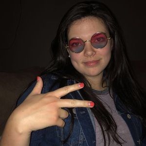 Meet your Posher, Grace